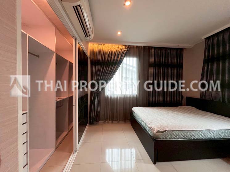 House with Shared Pool in Sukhumvit 